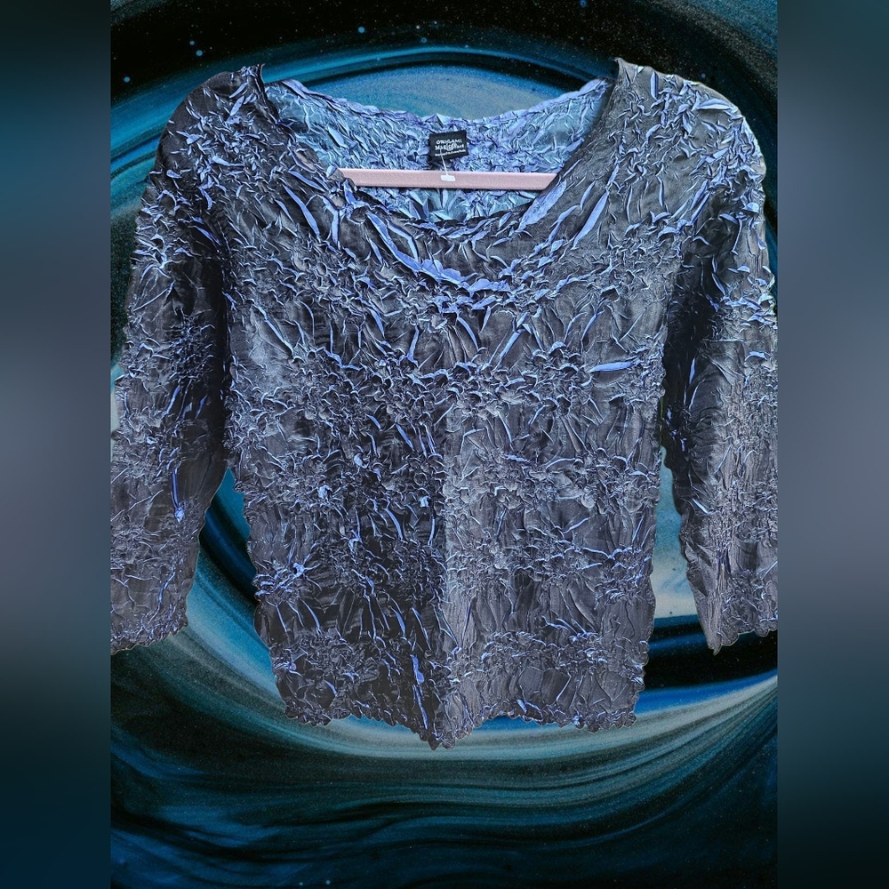 New Crinkle Origami Magic Scarf Black and Purple Top